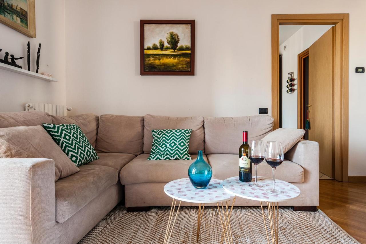 Hostly - Family Home Strada Dell'Olio - Brand New 2Br, 2 Bathrooms With Ac Cascina Exteriör bild