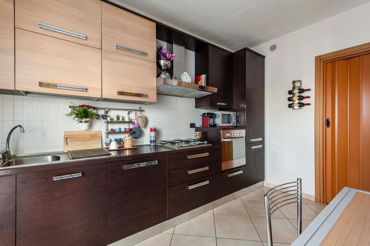 Hostly - Family Home Strada Dell'Olio - Brand New 2Br, 2 Bathrooms With Ac Cascina Exteriör bild